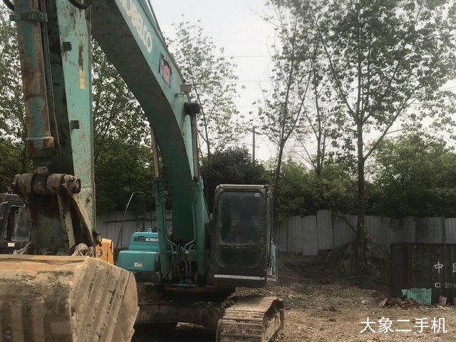 神钢SK350LC-8挖掘机 神钢SK350LC-8挖掘机